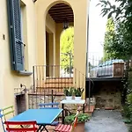 Monache Lägenhet Lucignano
